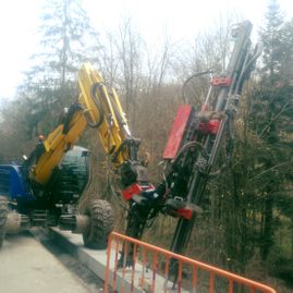 Erdbewegungen- Schreitbagger Handl Mike 15